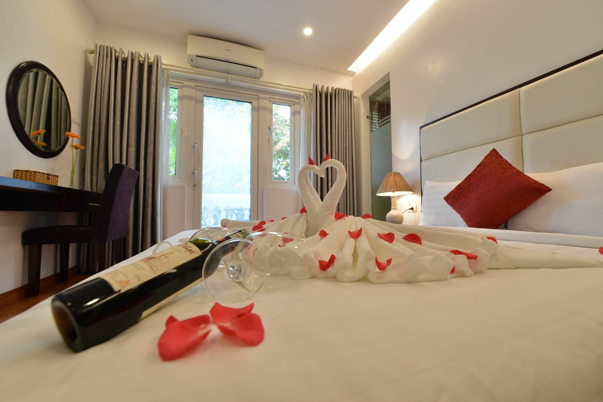 Hanoi Amorita Boutique Hotel & Travel Exterior foto